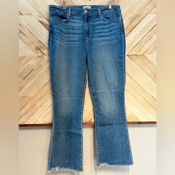 Paige Denim Claudine Flare Cropped Jeans Size 34 - Picture 2 of 5